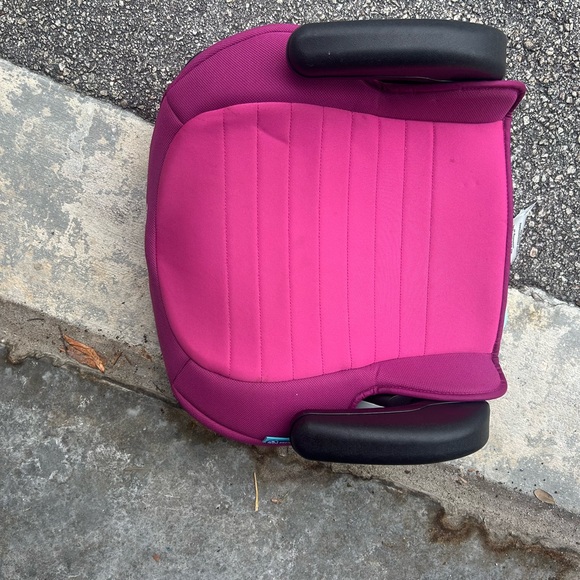 Pink Booster Seat• Graco • - Picture 1 of 7